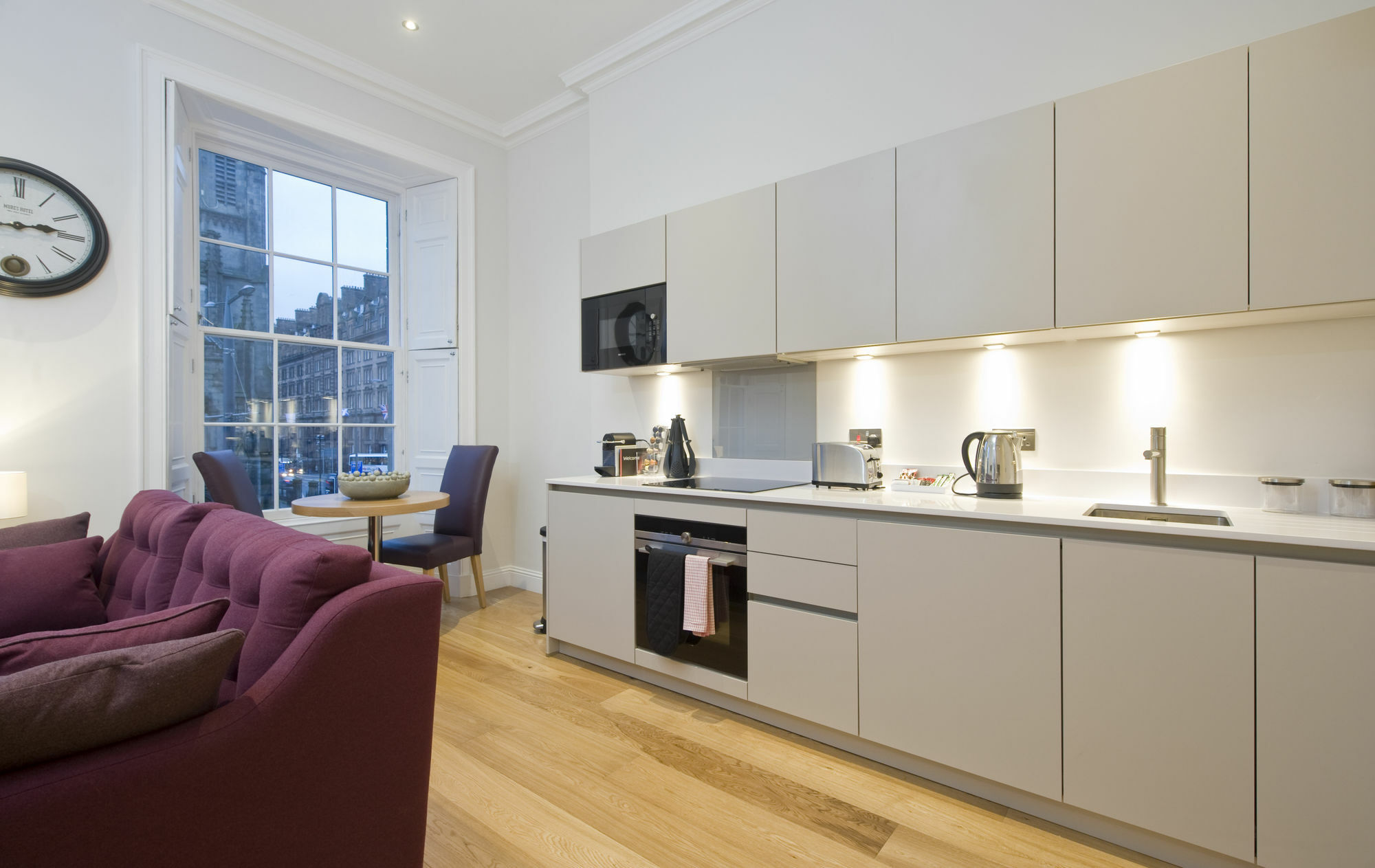Destiny Scotland - Princes St Appartement