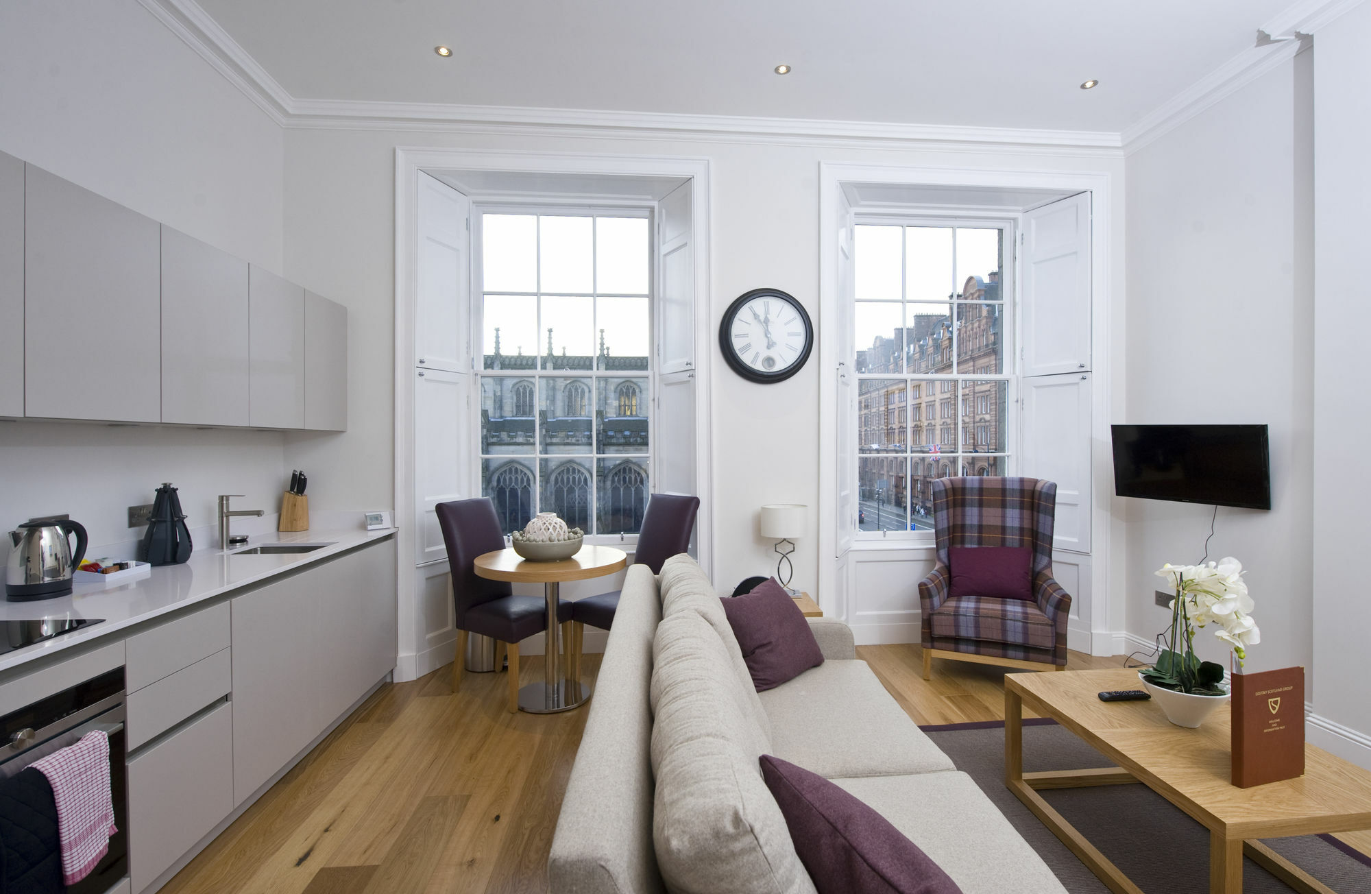 Destiny Scotland - Princes St Appartement *